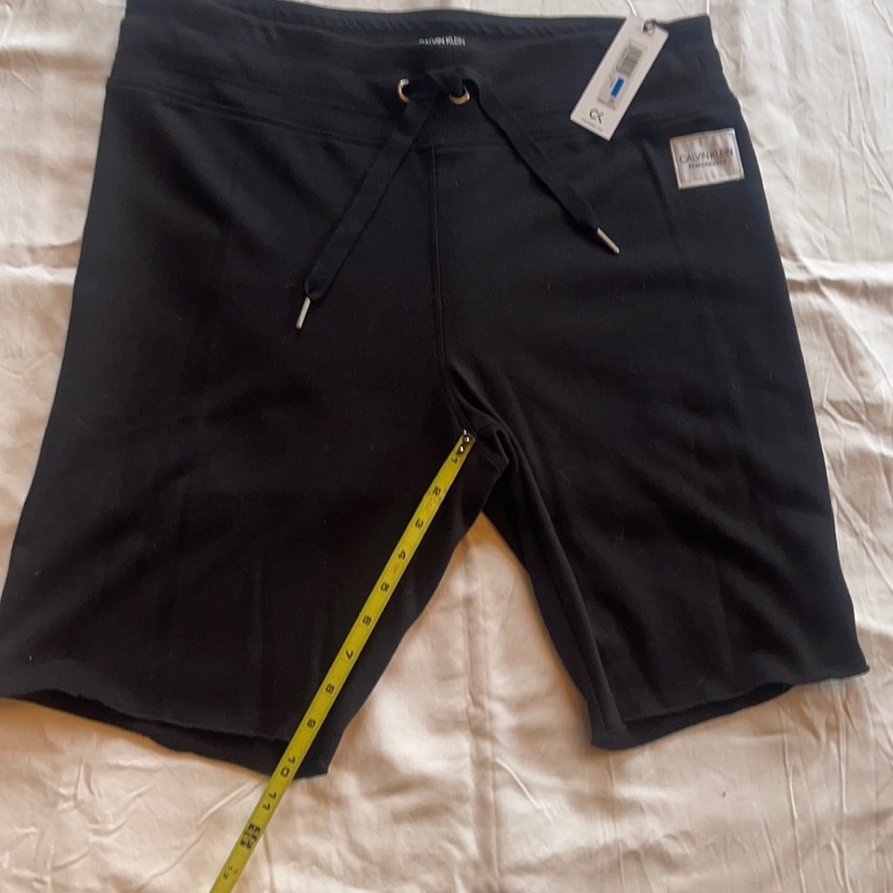 Calvin Klein shorts size XL cotton/polyester blend w drawstring waist. NWT